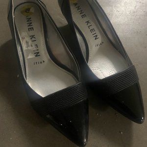 Anne Klein Iflex Black Heels Size 8